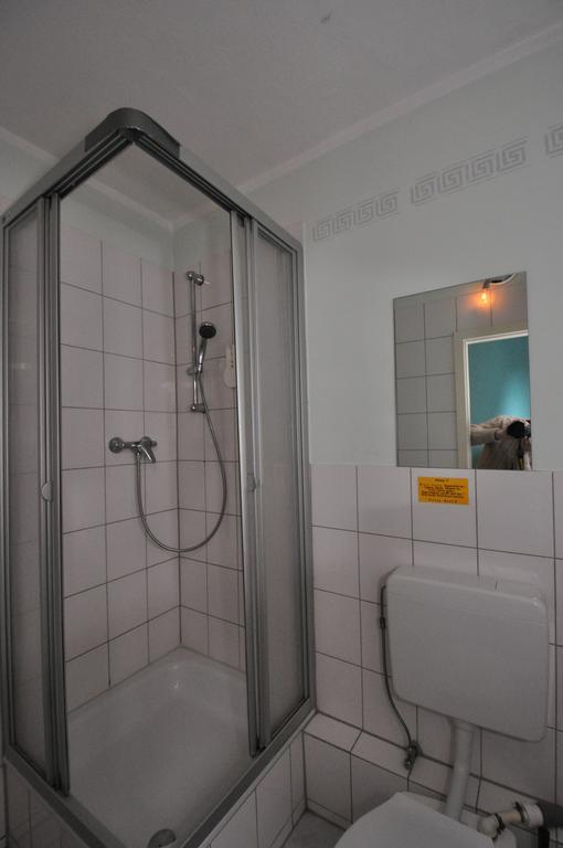 באד הומבורג וור דר הואה Hotel Landskrone מראה חיצוני תמונה