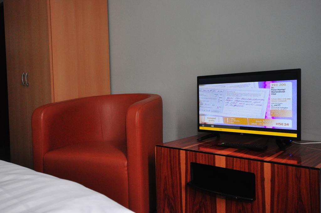באד הומבורג וור דר הואה Hotel Landskrone מראה חיצוני תמונה